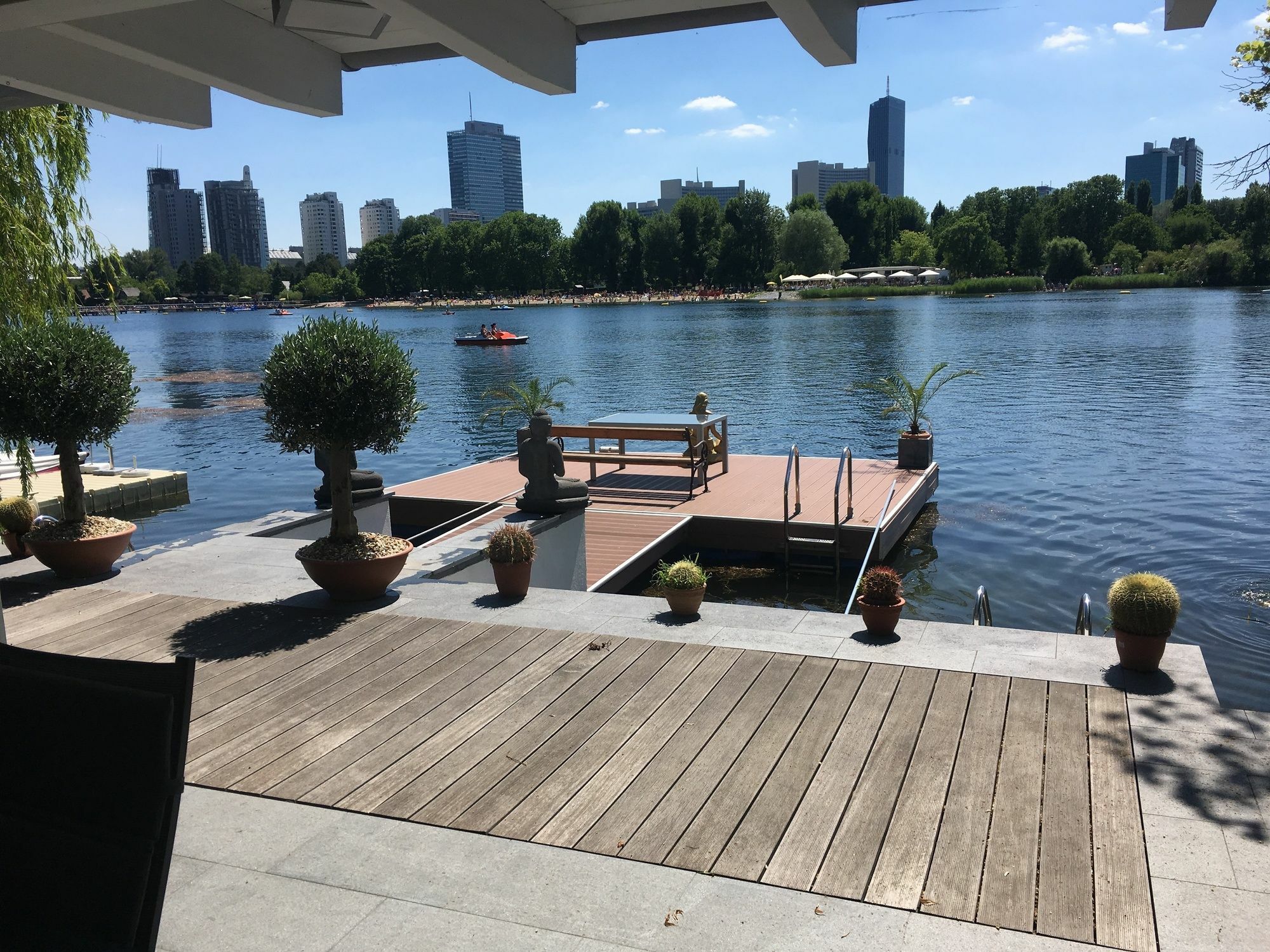 Ajo Vienna Beach - Contactless Check-In Exterior foto